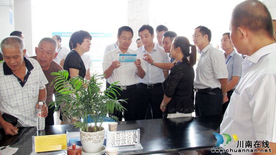 省纪委高度肯定江阳区通滩镇的“三项建设”工作(图3) 省纪委高度肯定江阳区通滩镇的“三项建设”工作(图3)