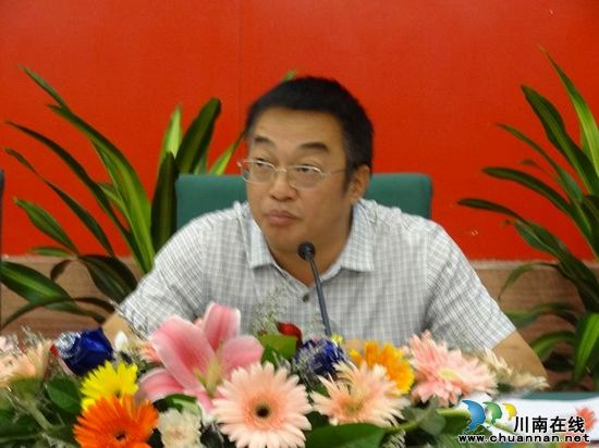 泸州市召开2012年高中毕业班工作会(图4) 泸州市召开2012年高中毕业班工作会(图4)