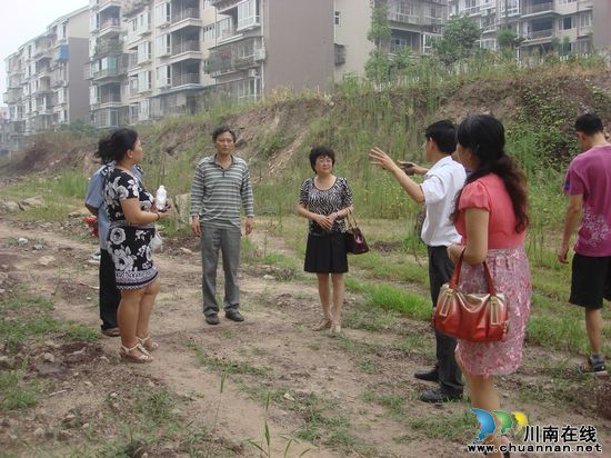 泸州市城北学校"三弦共振"&nbsp;拉开开学迎新大幕(图1)