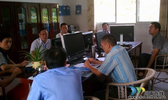 密溪乡：学生教育最重要&nbsp;“安全工作”是重点(图4)