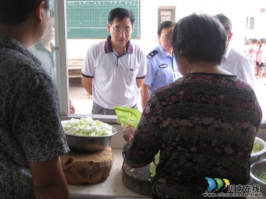 密溪乡：学生教育最重要&nbsp;“安全工作”是重点(图2)