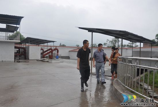 云锦镇:确保洪水期居民饮水安全(图1) 云锦镇:确保洪水期居民饮水安全(图1)