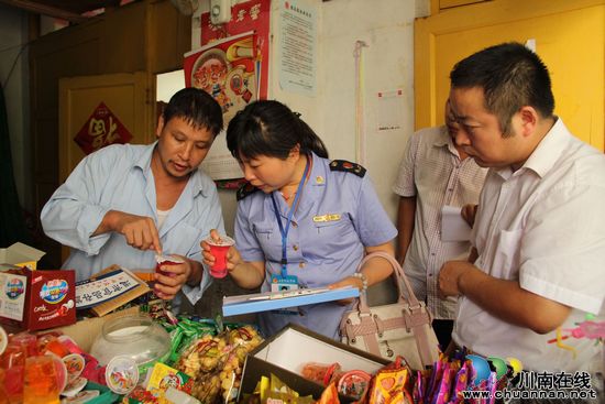 泸州龙车镇：严格把关，强化校园食品安全(图2)