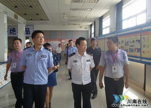全国学校安全检查组到泸县检查秋期开学安全工作(图3) 全国学校安全检查组到泸县检查秋期开学安全工作(图3)