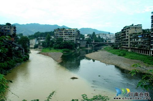 永宁河十年黑水变白波(图1)