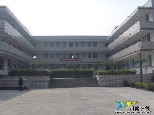 泸州泸县方洞镇敬老院 125位老人“温暖的家”(图2) 泸州泸县方洞镇敬老院 125位老人“温暖的家”(图2)