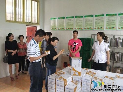 宜宾县:强化学生营养餐安全监管(图1) 宜宾县:强化学生营养餐安全监管(图1)