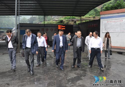 泸州市副市长李晓宇半月内两次赴叙永县检查安全生产工作(图2) 泸州市副市长李晓宇半月内两次赴叙永县检查安全生产工作(图2)