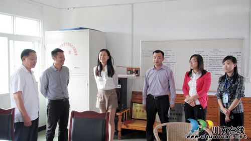江阳区组织部副部长袁瑞深入通滩镇调研基层组织建设工作(图1) 江阳区组织部副部长袁瑞深入通滩镇调研基层组织建设工作(图1)