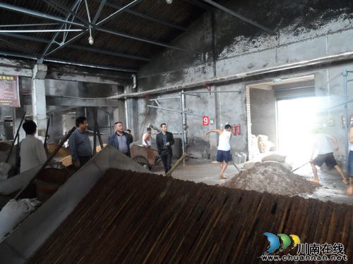 长兴镇:开展安全生产专项检查(图2) 长兴镇:开展安全生产专项检查(图2)