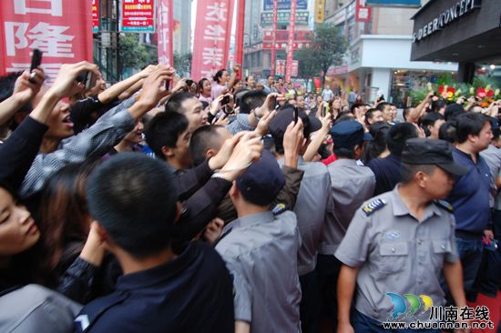 金马影帝任达华:祝泸州人民中秋节快乐(图15) 金马影帝任达华:祝泸州人民中秋节快乐(图15)