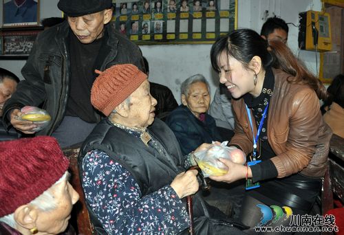 叙永：敬老院里歌声飘(图3)