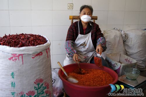 叙永:加工辣椒促增收(图2) 叙永:加工辣椒促增收(图2)