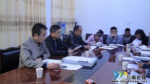 毗卢镇：人大主席团审议批准城乡总体规划方案(图1)