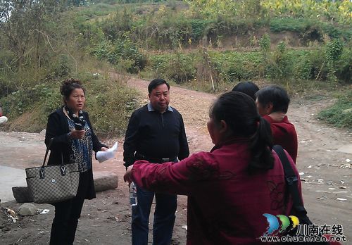 合江县工会真帮实扶&nbsp;解决困难促进基层建设(图1)