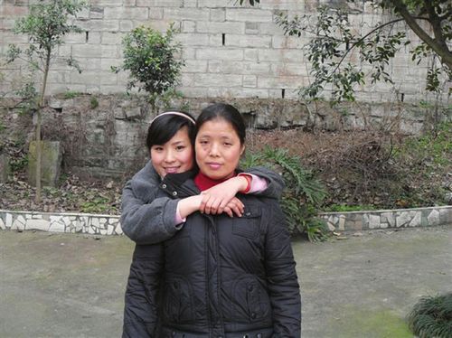 母亲的生命&nbsp;将在三个人身上延续(图1)