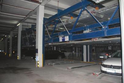 &nbsp;霸占消防通道停车&nbsp;严惩不贷(图1)