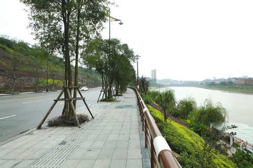 内江中心组团将成中央商务区 已启动14个项目(图1) 内江中心组团将成中央商务区 已启动14个项目(图1)