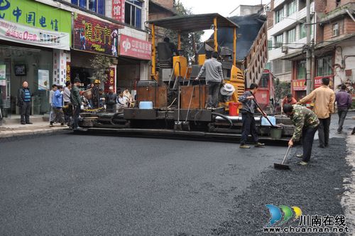上马镇:为“水镇建设”铺平了道路(图2) 上马镇:为“水镇建设”铺平了道路(图2)