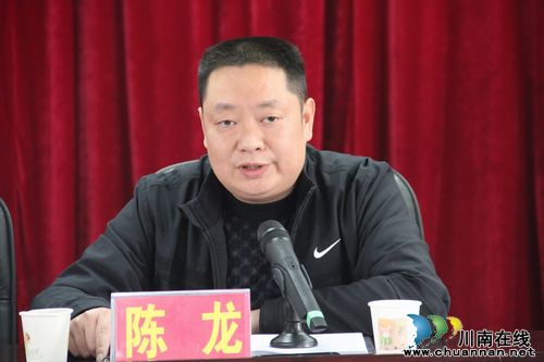 泸州市国税局副局长王世杰到龙马潭区检查指导工作