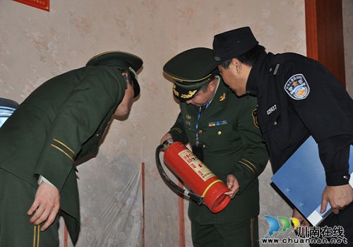 合江"全民皆兵"&nbsp;铁腕整治消防产品净化市场环境(图3)