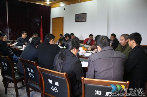 海潮镇：举行镇人大政协代表调研活动(图2)