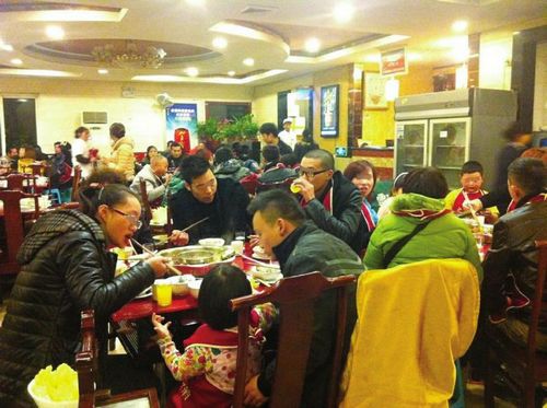 山西火锅店爆炸&nbsp;川南火锅稳得起依旧生意红火(图1)