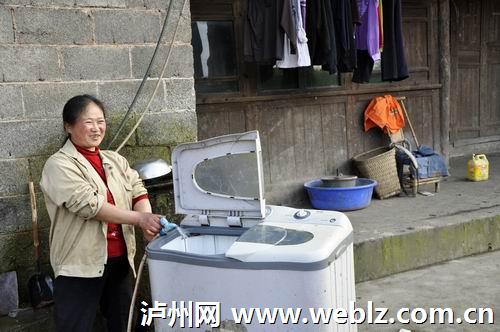 泸州叙永:苗乡儿女晒幸福(图3) 泸州叙永:苗乡儿女晒幸福(图3)