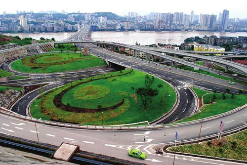 访谈刘国强：2020年&nbsp;泸州城乡居民收入将翻番(图2)