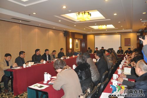 泸县赴广安考察学习现代农业产业发展(图3) 泸县赴广安考察学习现代农业产业发展(图3)