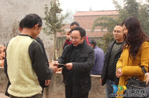 裴石乡：寒冬慰问送温暖&nbsp;扶贫帮困惠民生