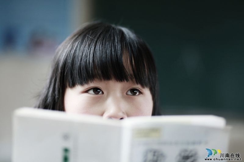 摄影作品魏文星:中绽放的生命之花(图1) 摄影作品魏文星:中绽放的生命之花(图1)