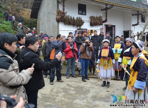 非遗文化泸州叙永:苗家文化引来远方游客(图1) 非遗文化泸州叙永:苗家文化引来远方游客(图1)