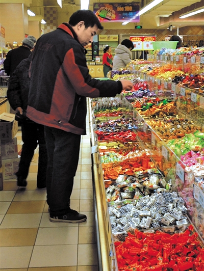 明年起&nbsp;内江市食品包装袋将强制标注"过敏原"(图1)