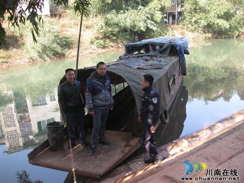 水尾镇：开展元旦节前道路交通安全检查