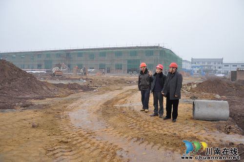 云锦镇：党政领导深入走访&nbsp;坚定企业发展信心(图1)