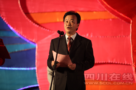 第十九届自贡国际恐龙灯会开幕(图7) 第十九届自贡国际恐龙灯会开幕(图7)