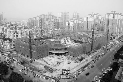 关注多核&nbsp;路有多远?——宜宾商圈发展冷思考