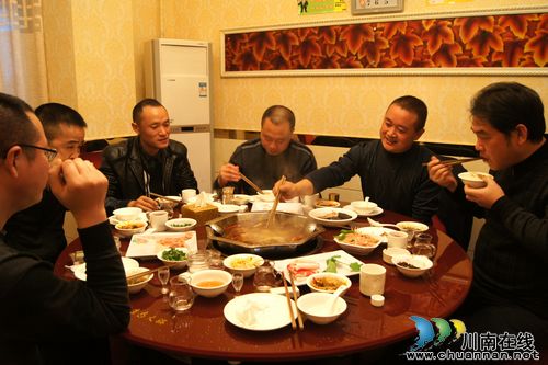 泸州叙永：节俭新风吹出“别样消费”(图1)