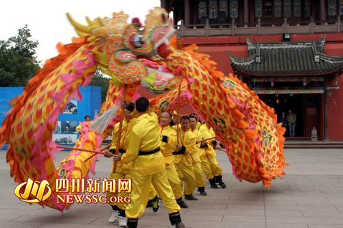春节黄金周第2天&nbsp;四川休闲度假短线游持续升温(图1)