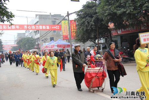 云龙镇:龙狮共舞庆佳节(图2) 云龙镇:龙狮共舞庆佳节(图2)