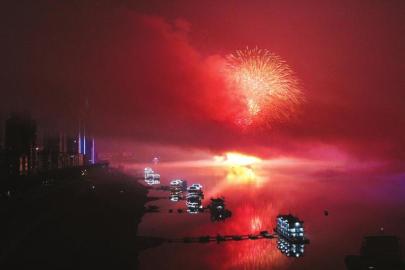 蛇年元宵 龙舞川南(图2) 蛇年元宵 龙舞川南(图2)