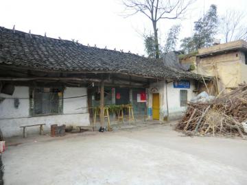 宜宾珙县一14岁少男偷钱上网被外婆绑一夜身亡(图1)