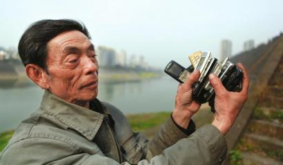 泸州六旬老人&nbsp;10年江中救起87人