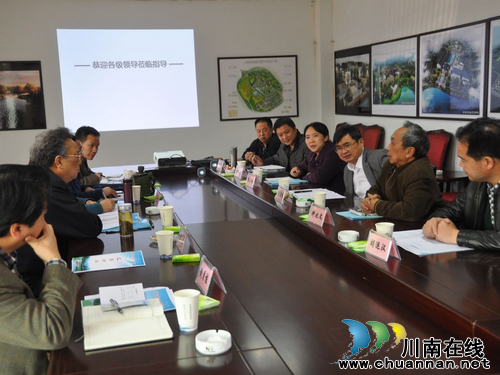 省关工委副主任龚读纶一行莅临纳溪区调研