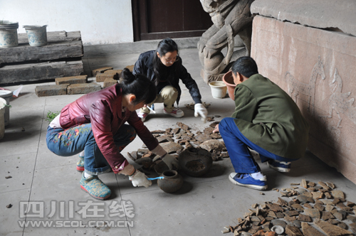 泸州合江再现汉代砖室墓&nbsp;出土大量陪葬品(图5)