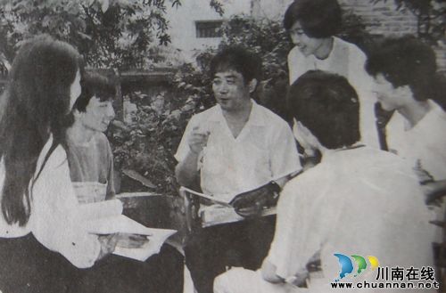 靳朝忠：儿童文学作家不老童心抚育桃李满天下(图4)