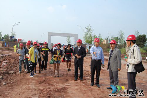 中国 泸州·佳乐世纪城建设全面快速推进(图3) 中国 泸州·佳乐世纪城建设全面快速推进(图3)