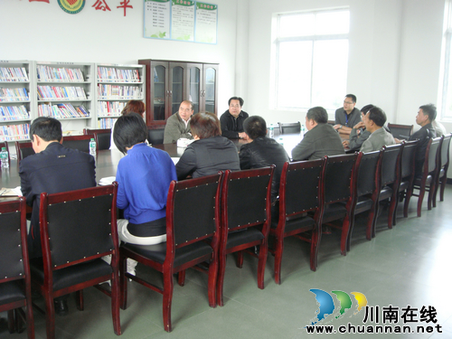 泸州市委组织部到佛荫镇调研远程教育工作情况(图2)