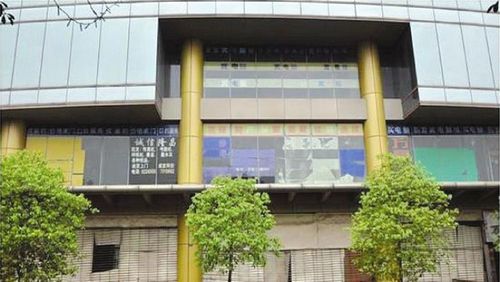 宜宾烂尾楼接二连三(图3)